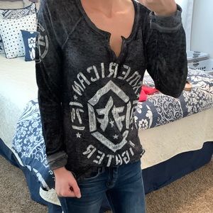 Women’s American Fighter Thermal. Size Medium